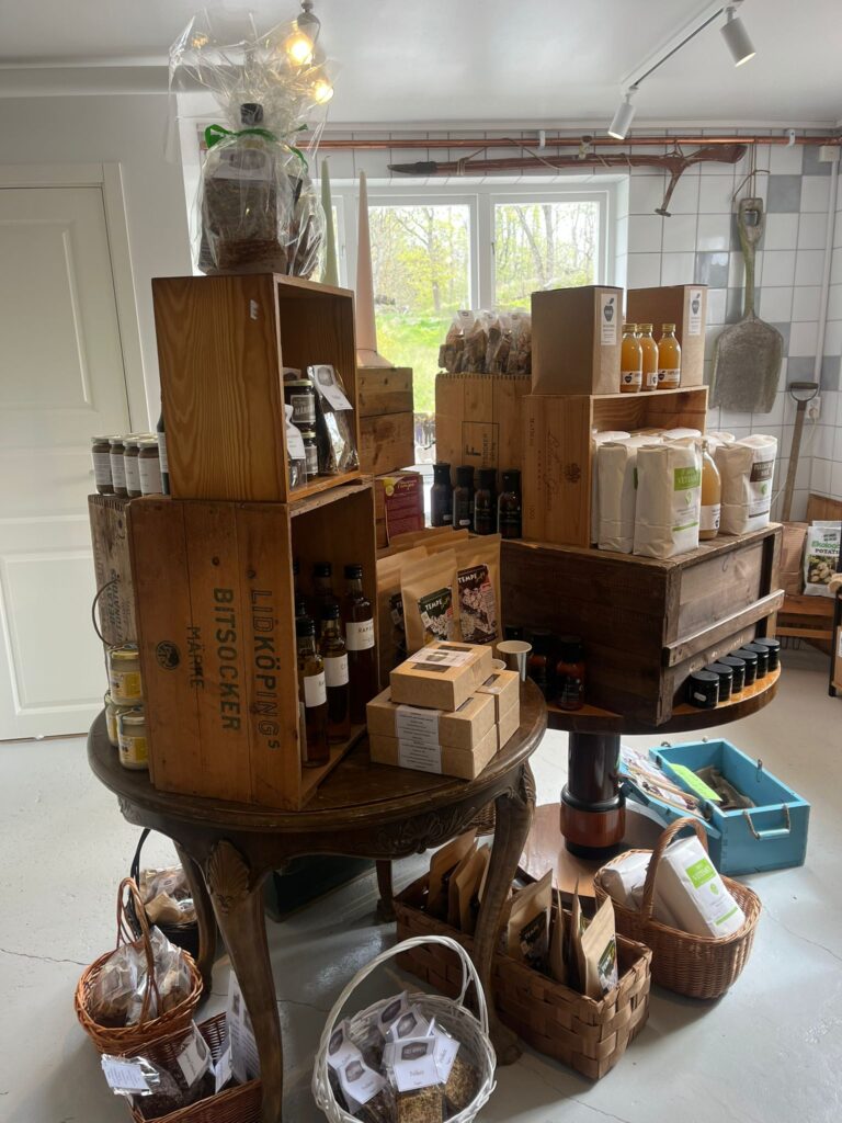 WhatsApp Image 2025 05 10 at 12.48.52 4 768x1024